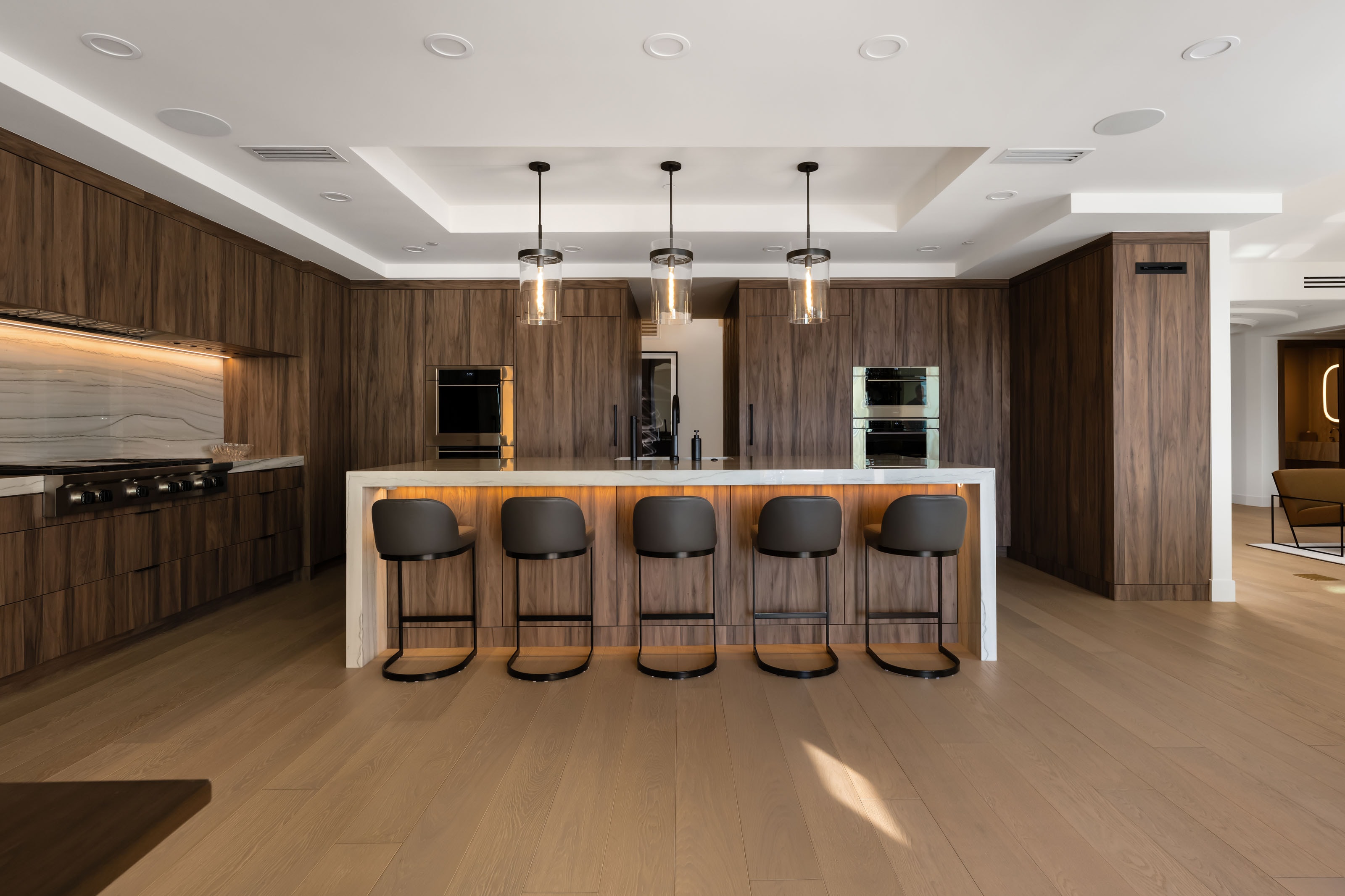 Casa Alta — kitchen, One Queensridge Place, Las Vegas